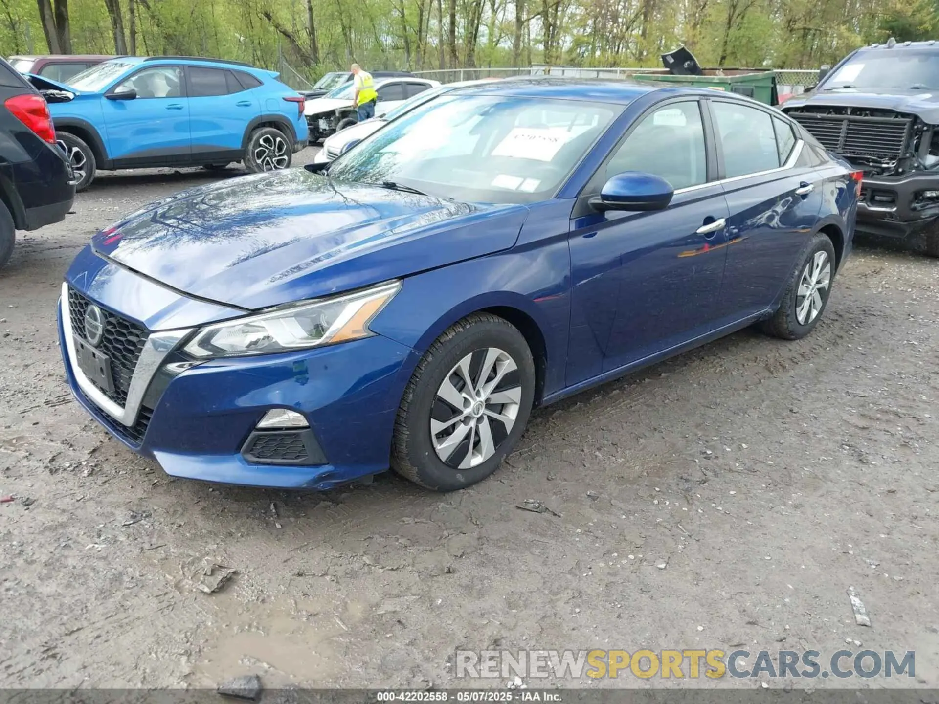 2 Photograph of a damaged car 1N4BL4BV4KC236156 NISSAN ALTIMA 2019