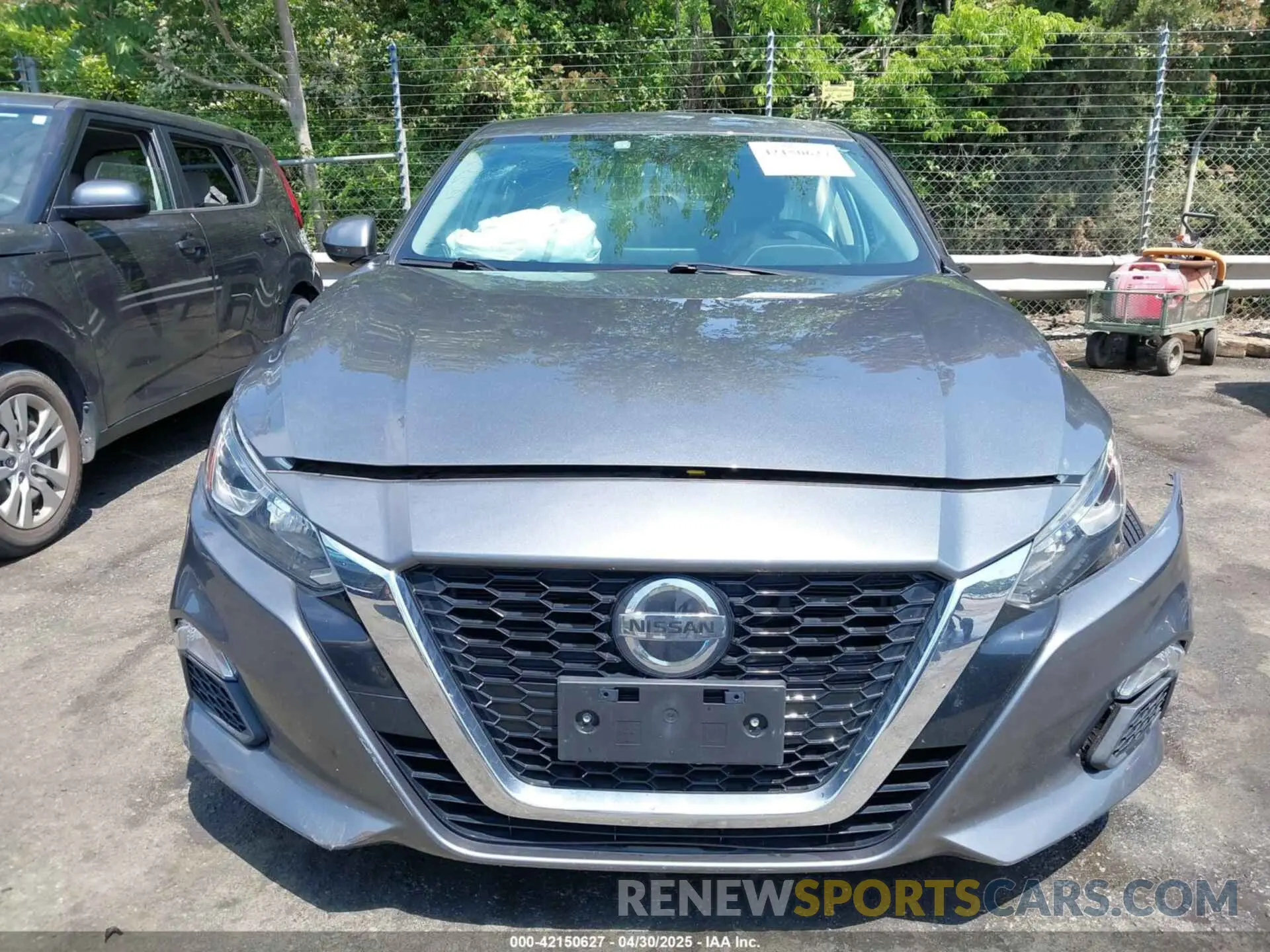 12 Photograph of a damaged car 1N4BL4BV4KC238988 NISSAN ALTIMA 2019