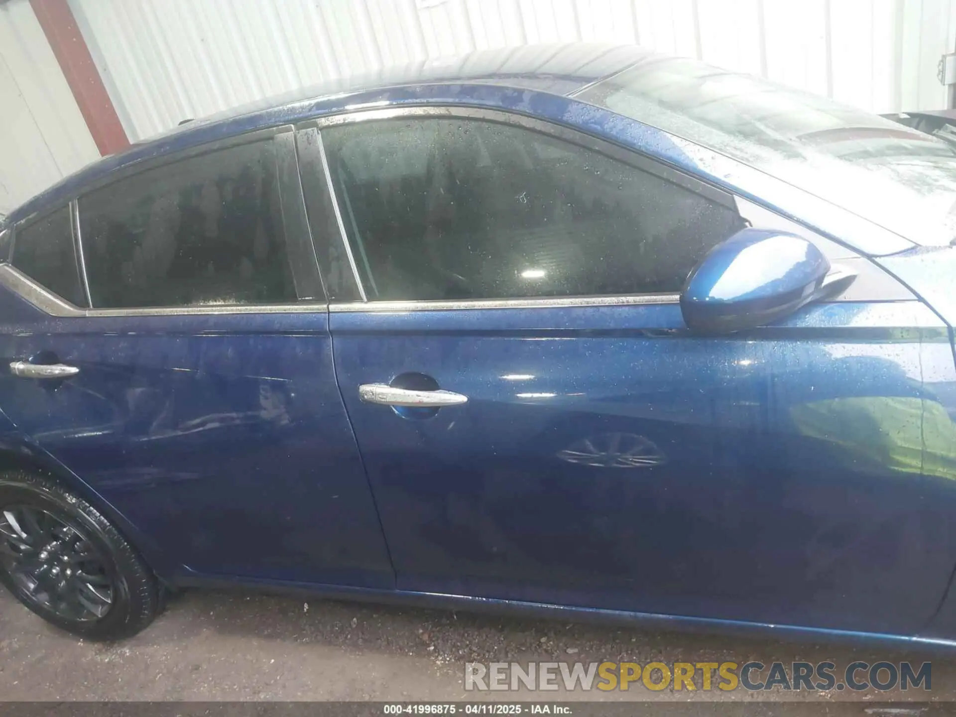 14 Photograph of a damaged car 1N4BL4BV4KC246105 NISSAN ALTIMA 2019