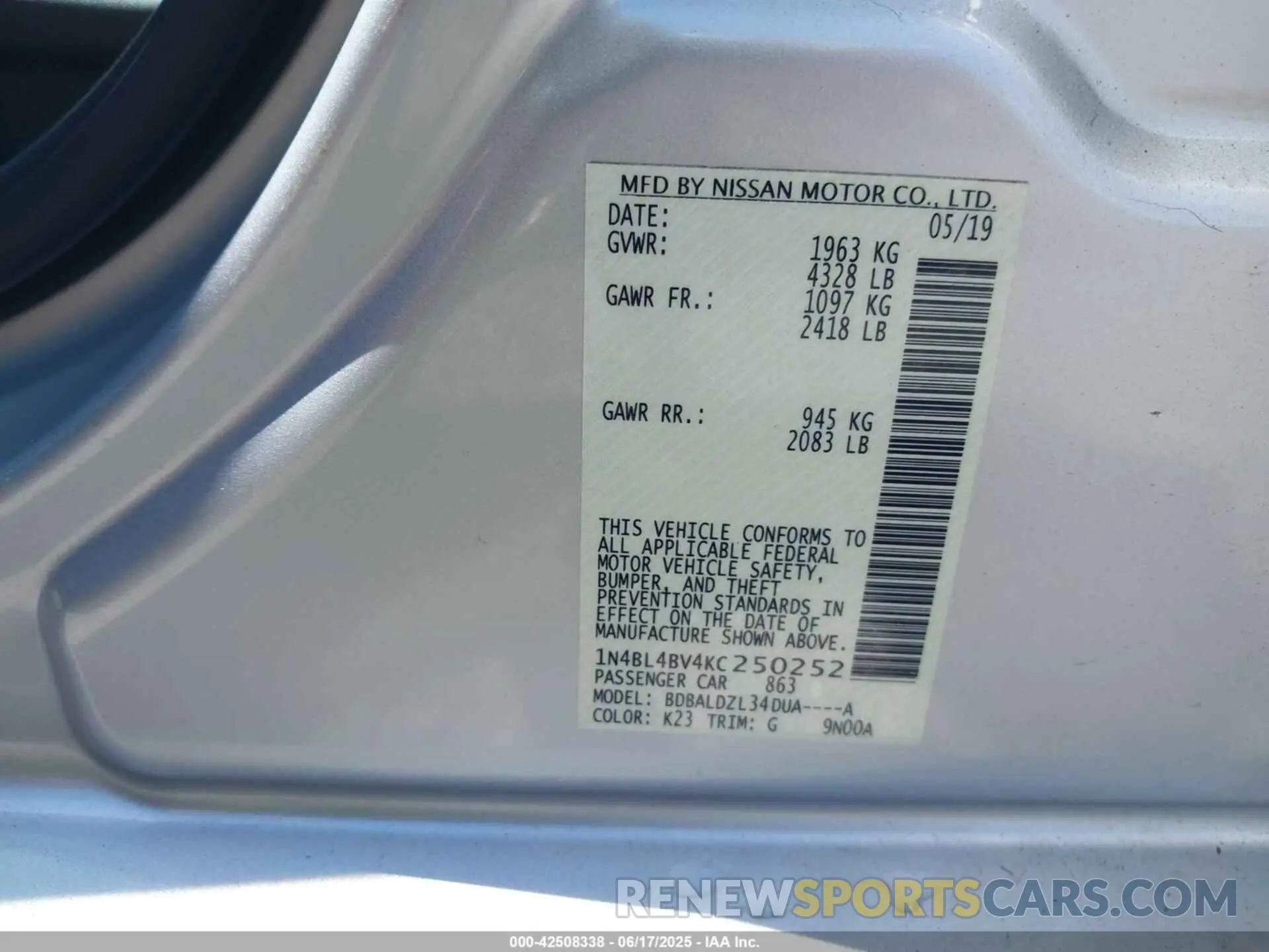 9 Photograph of a damaged car 1N4BL4BV4KC250252 NISSAN ALTIMA 2019