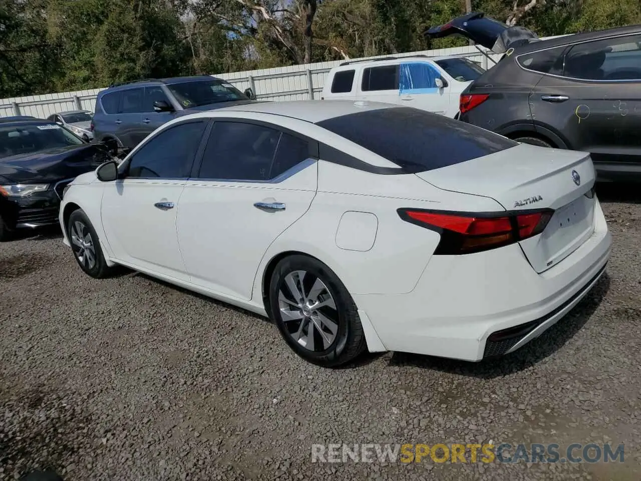 2 Photograph of a damaged car 1N4BL4BV4KC252146 NISSAN ALTIMA 2019