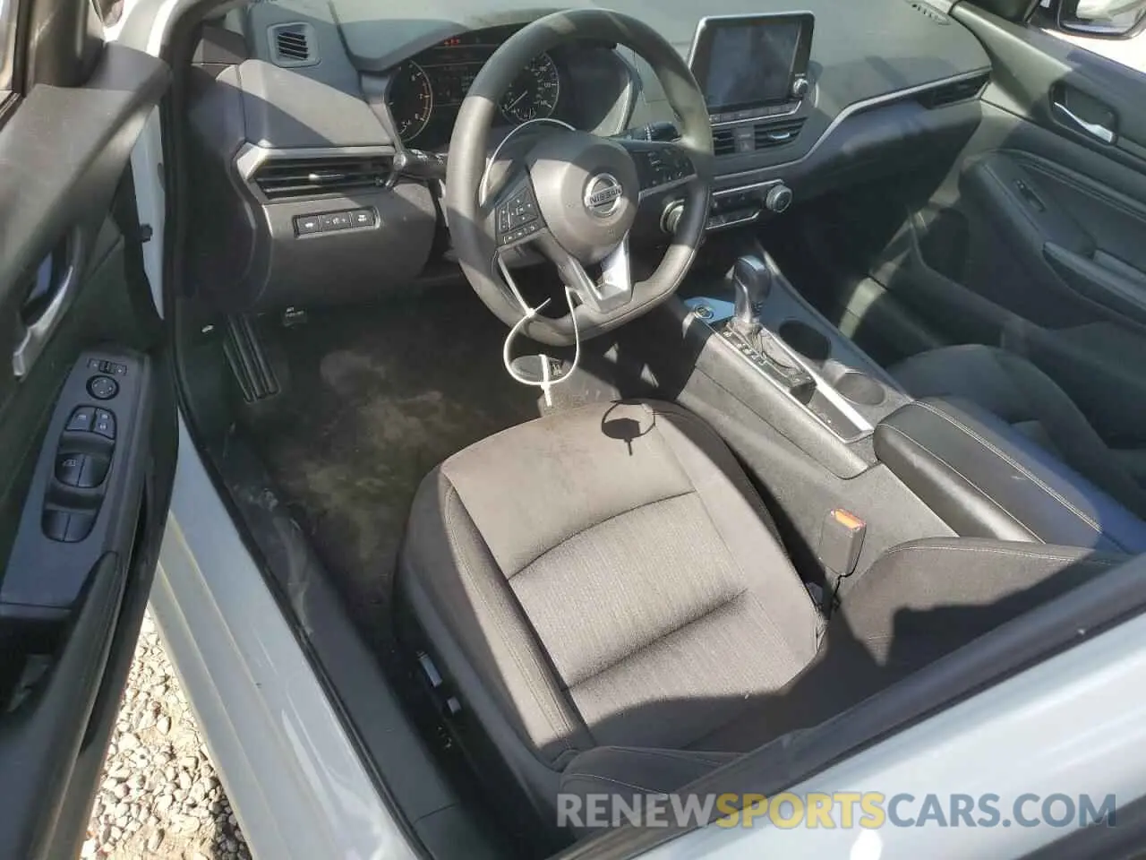 8 Photograph of a damaged car 1N4BL4BV4KC252146 NISSAN ALTIMA 2019