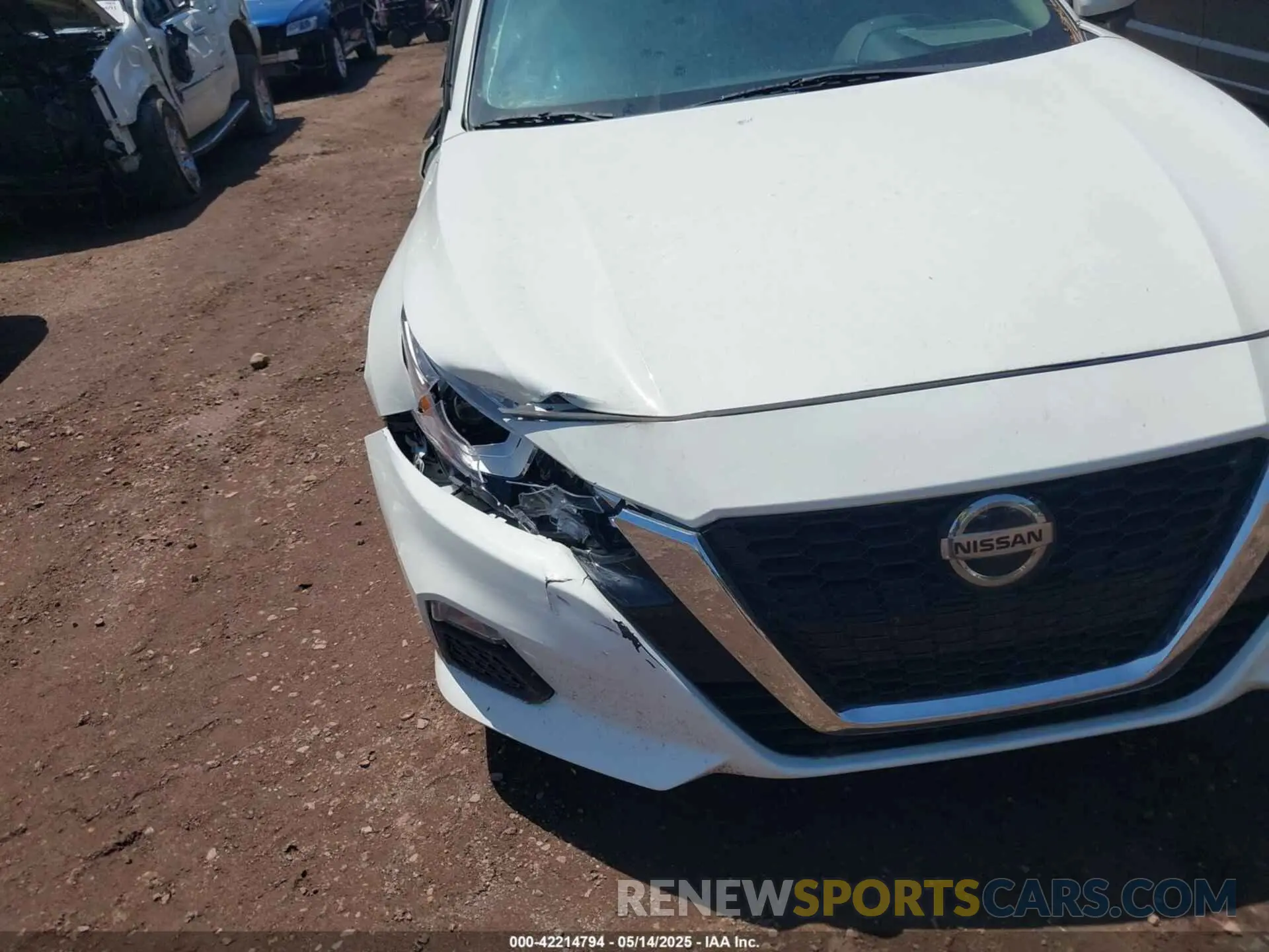 6 Photograph of a damaged car 1N4BL4BV4KN310969 NISSAN ALTIMA 2019