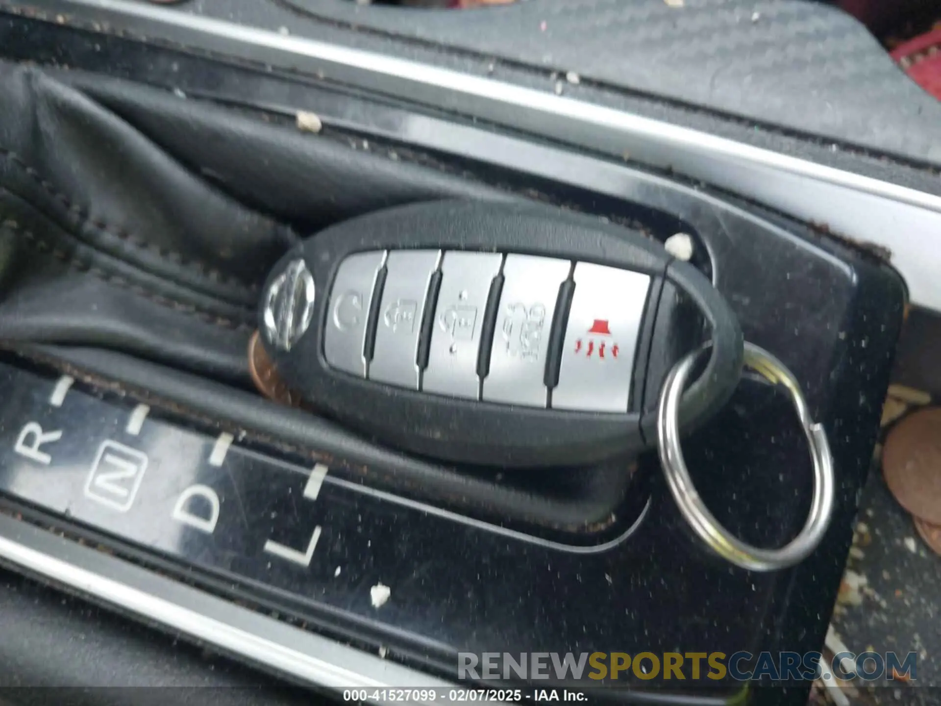 11 Photograph of a damaged car 1N4BL4BV5KC115197 NISSAN ALTIMA 2019