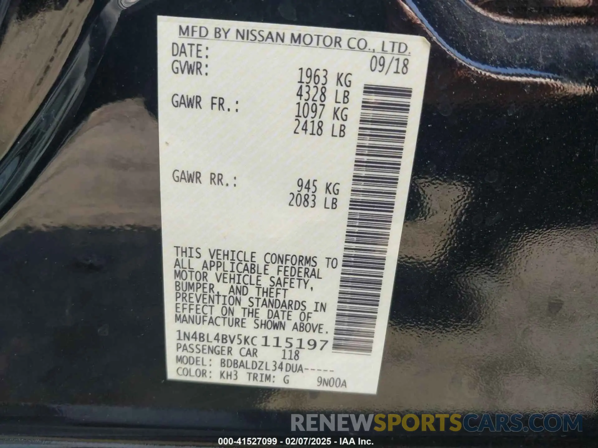 9 Photograph of a damaged car 1N4BL4BV5KC115197 NISSAN ALTIMA 2019