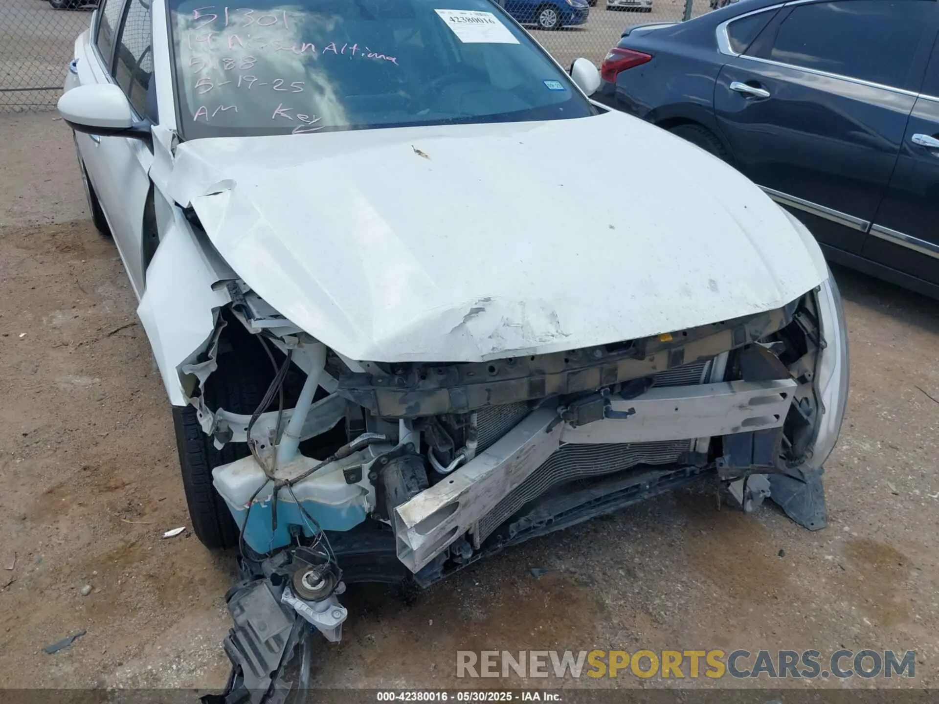 6 Photograph of a damaged car 1N4BL4BV5KC135188 NISSAN ALTIMA 2019