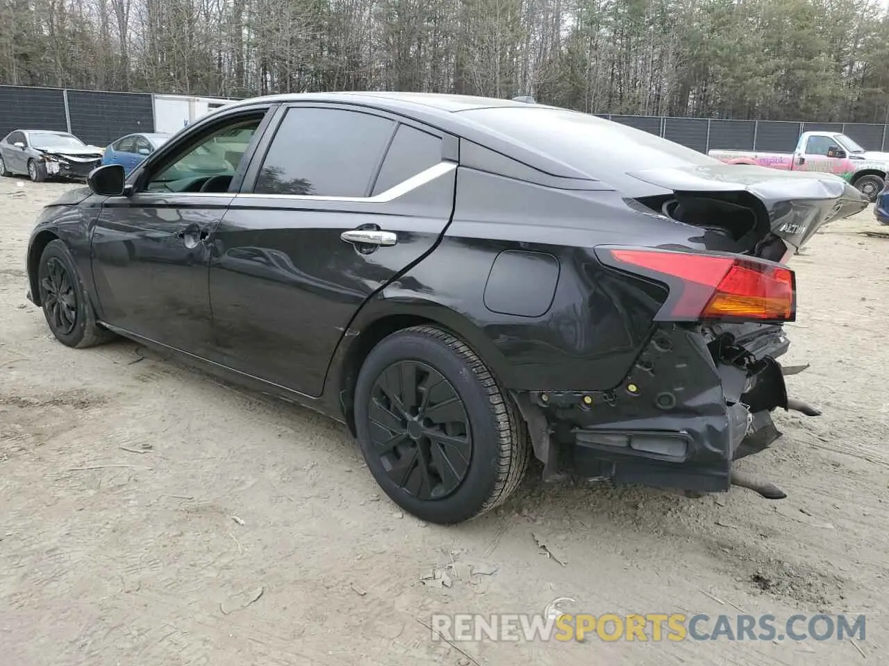 2 Photograph of a damaged car 1N4BL4BV5KC136759 NISSAN ALTIMA 2019