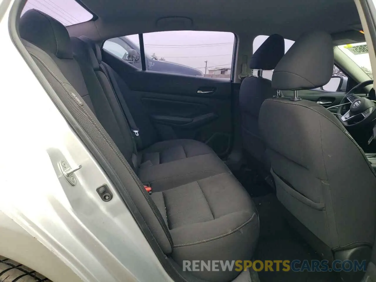 10 Photograph of a damaged car 1N4BL4BV5KC139404 NISSAN ALTIMA 2019