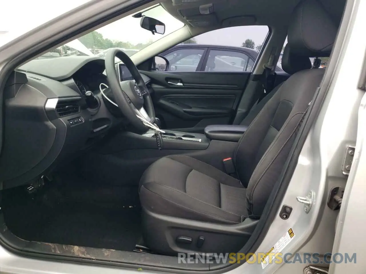 7 Photograph of a damaged car 1N4BL4BV5KC139404 NISSAN ALTIMA 2019