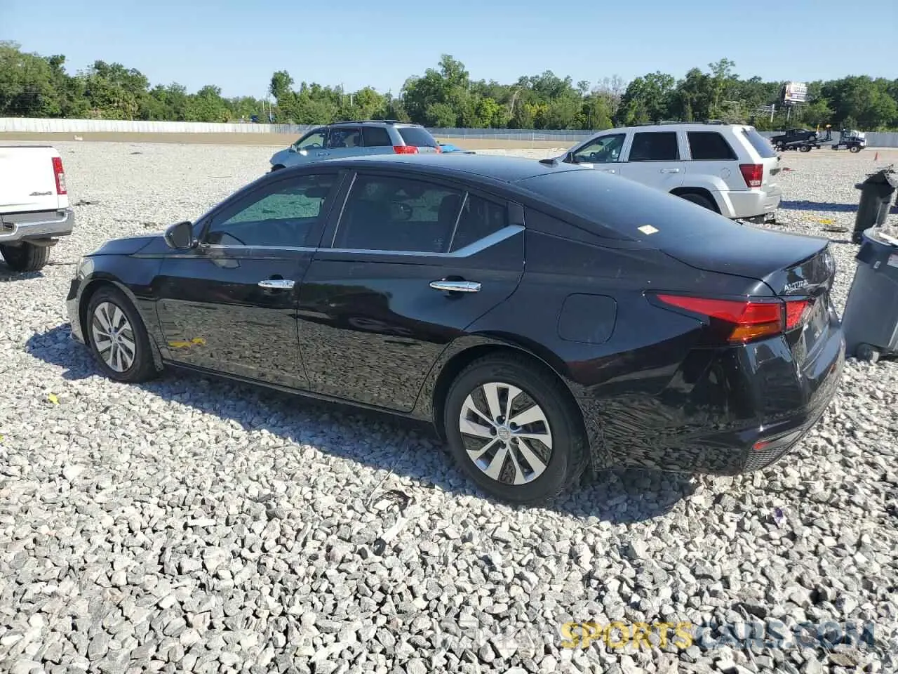 2 Photograph of a damaged car 1N4BL4BV5KC142982 NISSAN ALTIMA 2019