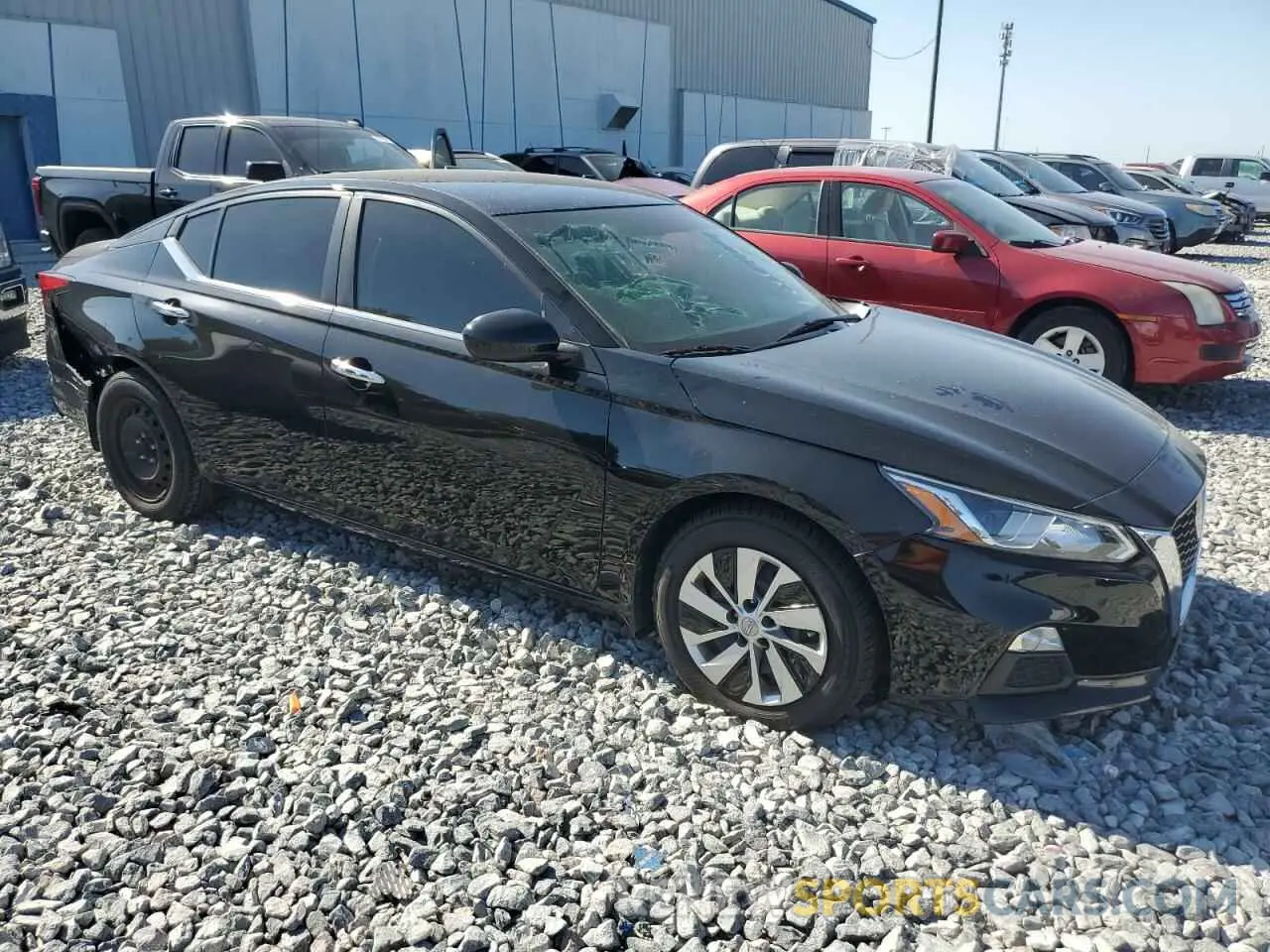 4 Photograph of a damaged car 1N4BL4BV5KC142982 NISSAN ALTIMA 2019