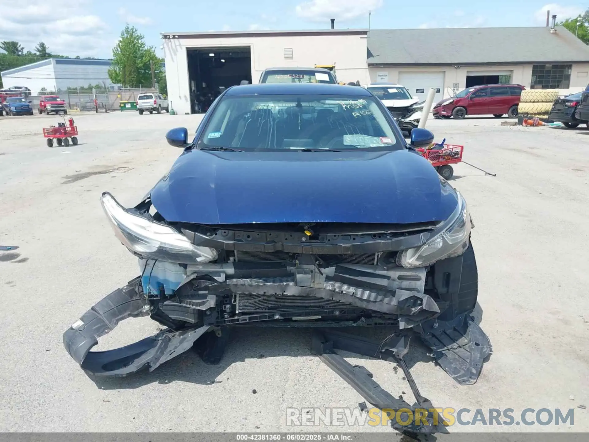 12 Photograph of a damaged car 1N4BL4BV5KC156865 NISSAN ALTIMA 2019