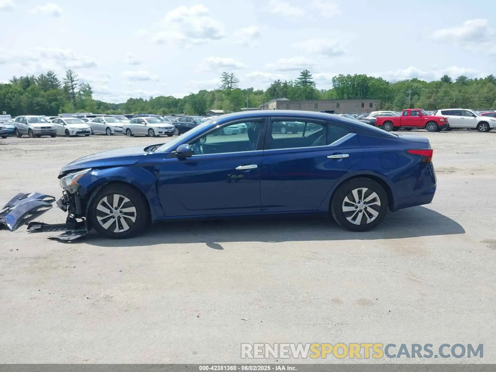 14 Photograph of a damaged car 1N4BL4BV5KC156865 NISSAN ALTIMA 2019