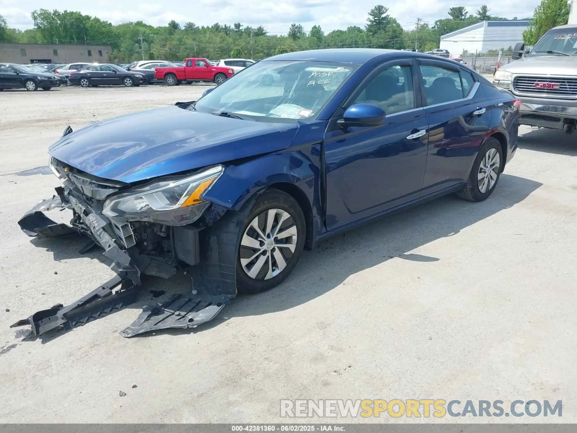 2 Photograph of a damaged car 1N4BL4BV5KC156865 NISSAN ALTIMA 2019