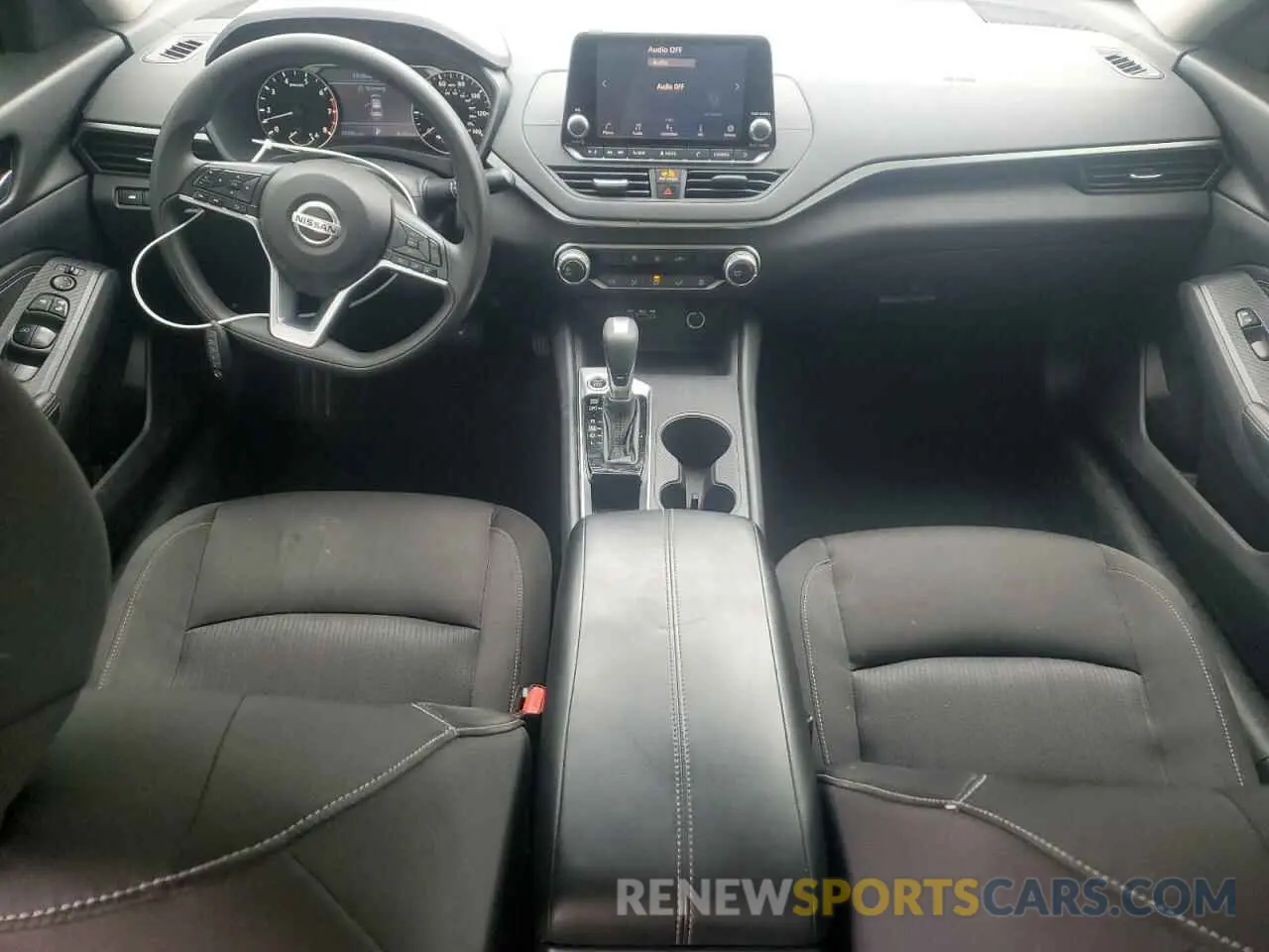 8 Photograph of a damaged car 1N4BL4BV5KC188439 NISSAN ALTIMA 2019