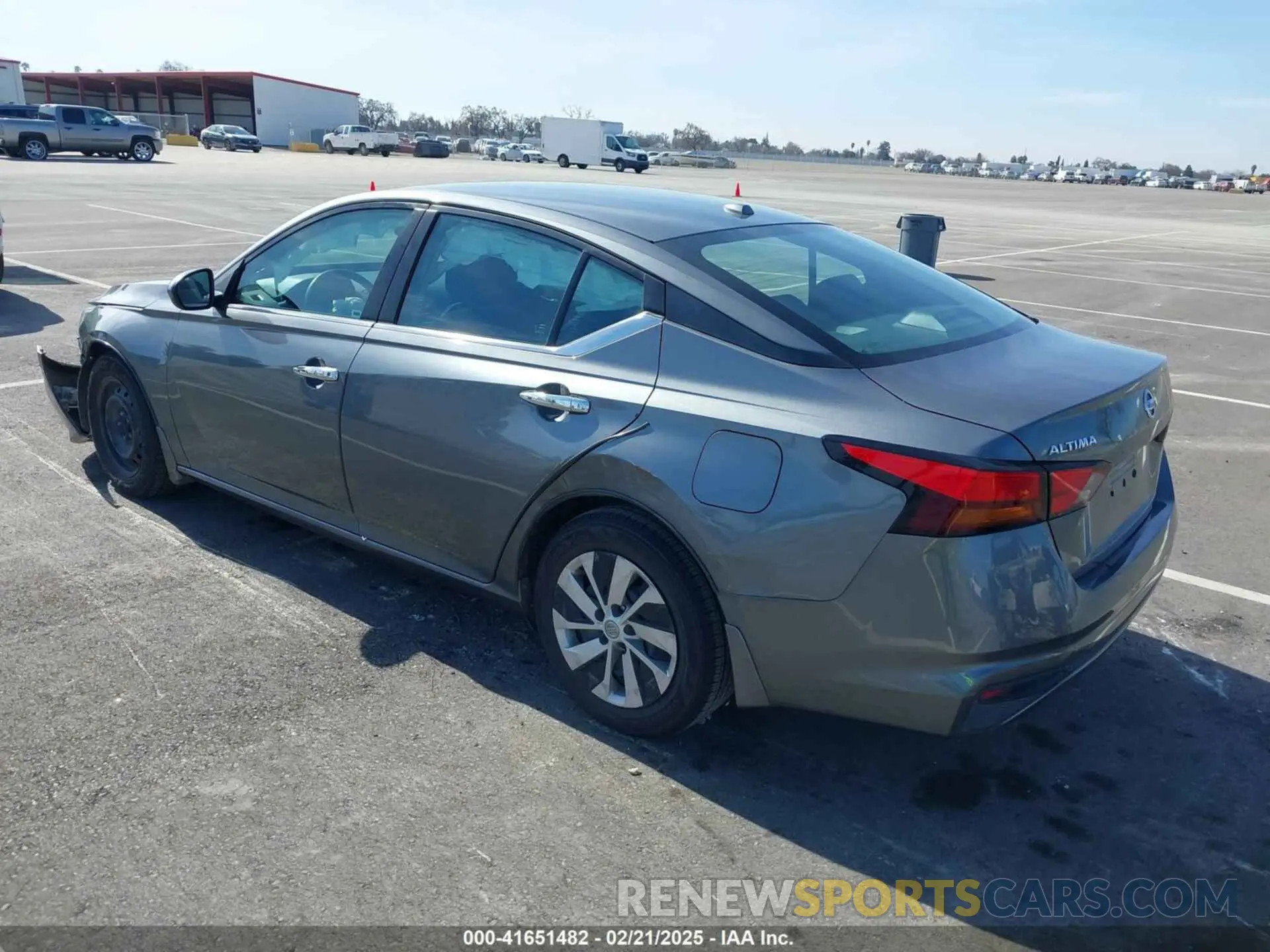 3 Photograph of a damaged car 1N4BL4BV5KC204364 NISSAN ALTIMA 2019