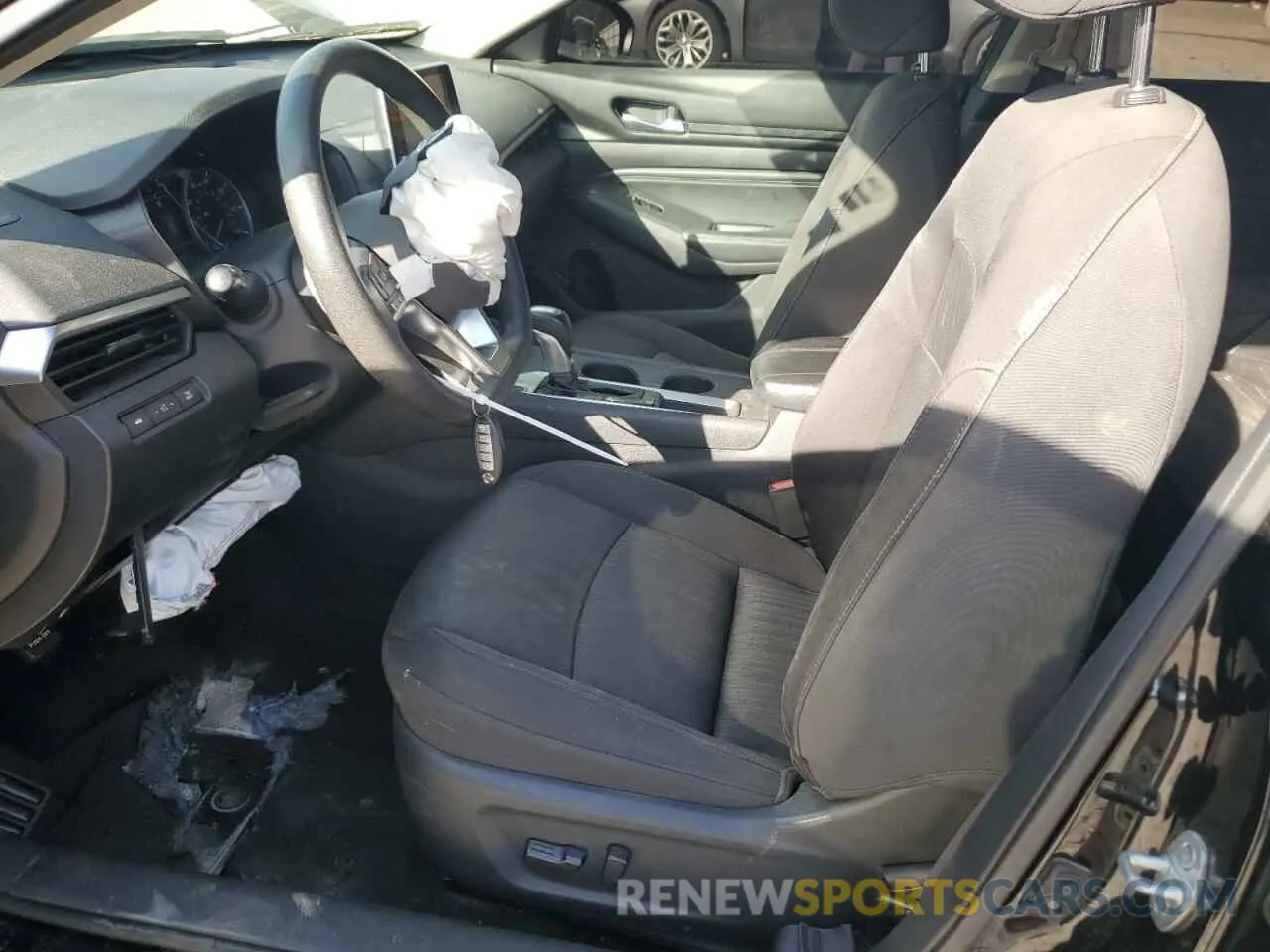 7 Photograph of a damaged car 1N4BL4BV5KC226574 NISSAN ALTIMA 2019