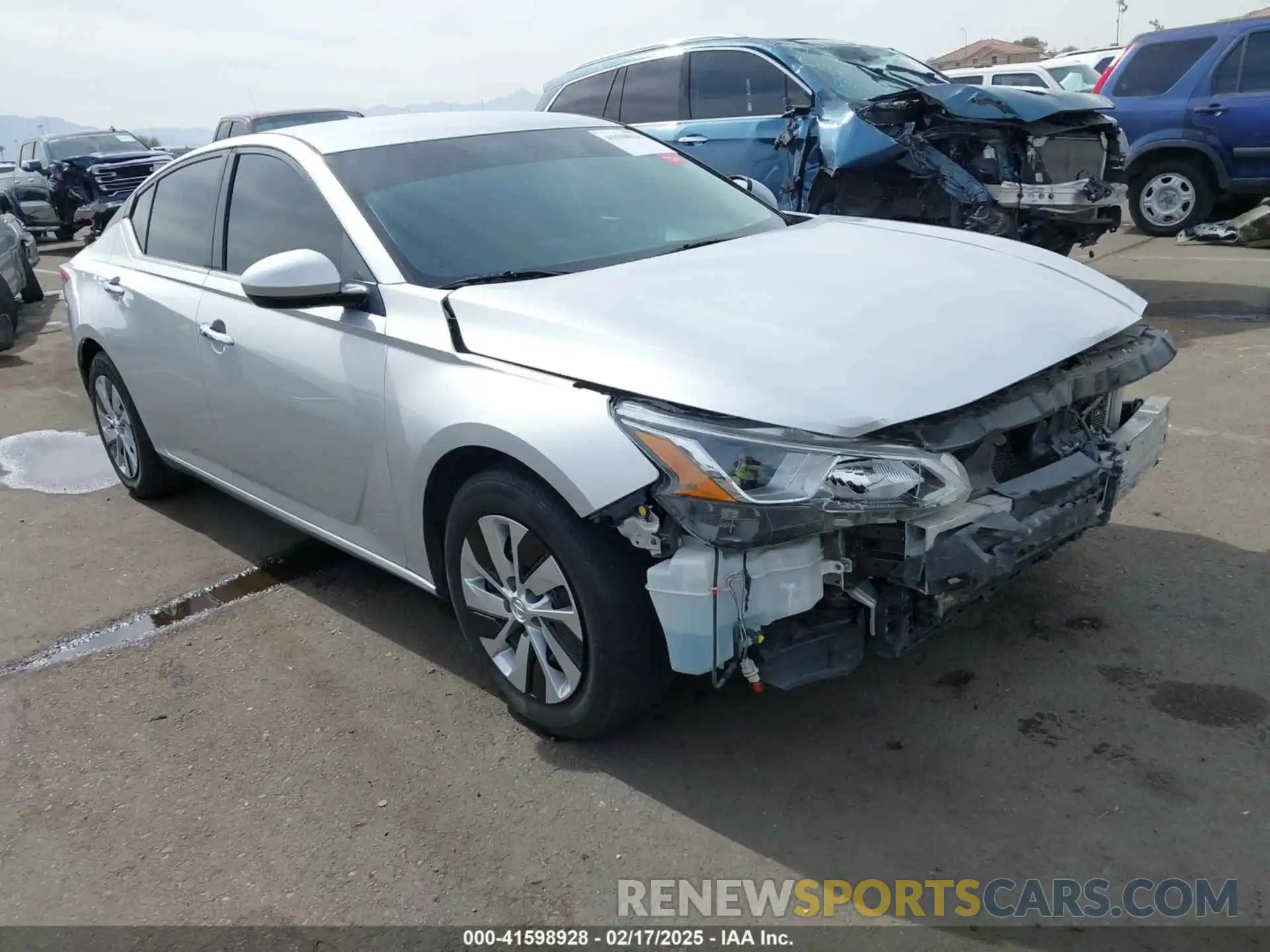 1 Photograph of a damaged car 1N4BL4BV5KC229121 NISSAN ALTIMA 2019