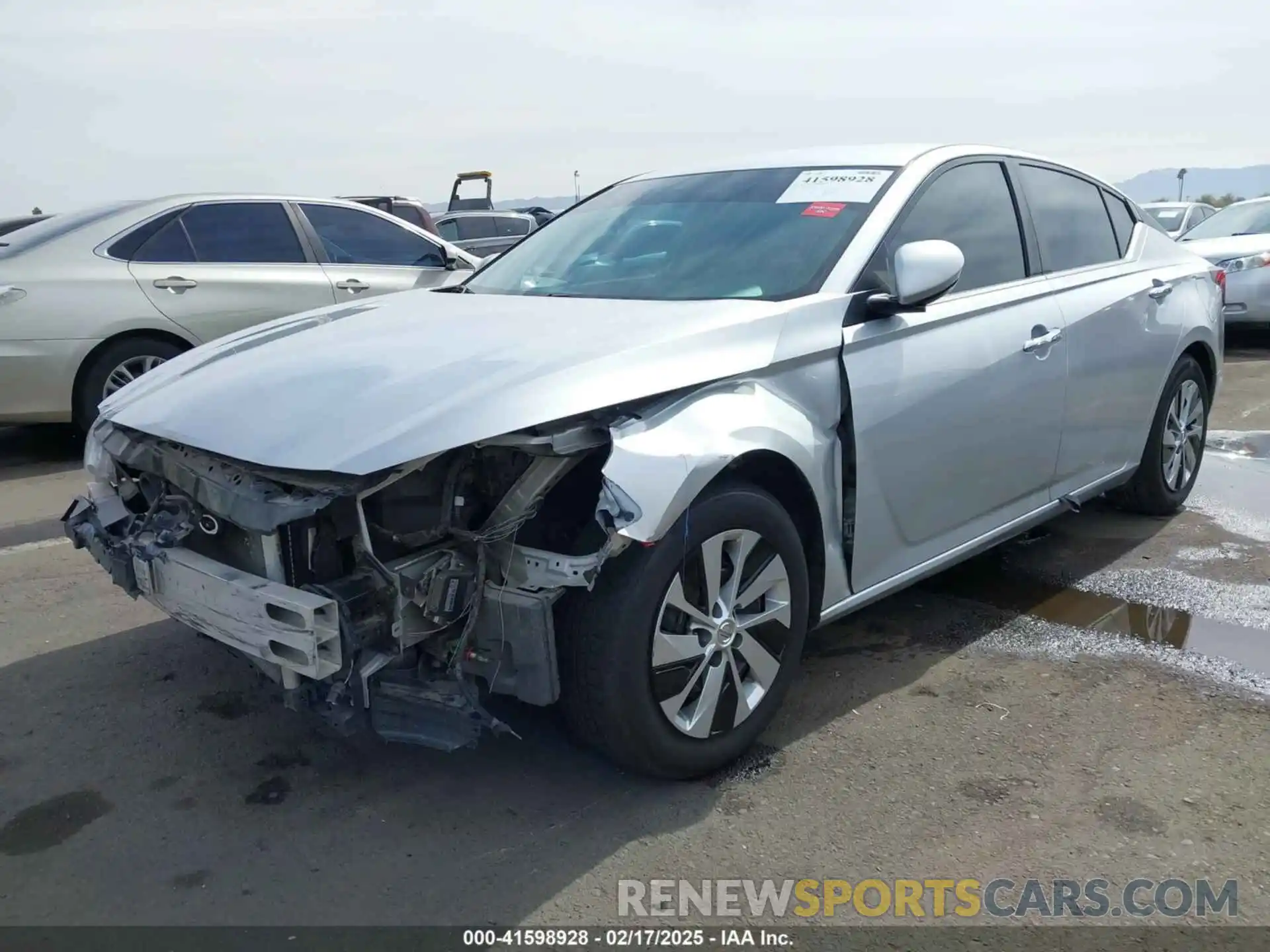 6 Photograph of a damaged car 1N4BL4BV5KC229121 NISSAN ALTIMA 2019