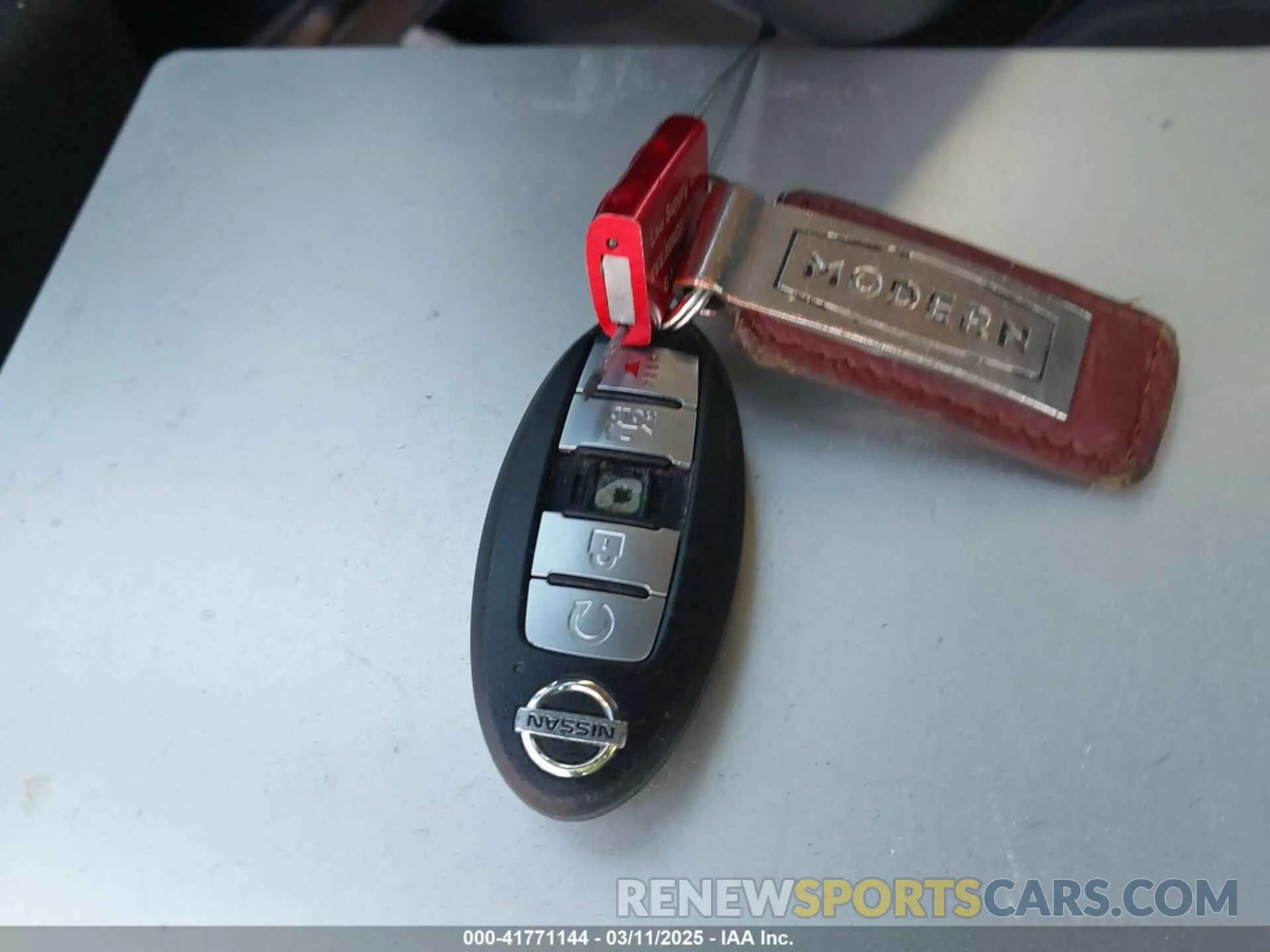 11 Photograph of a damaged car 1N4BL4BV5KC230253 NISSAN ALTIMA 2019