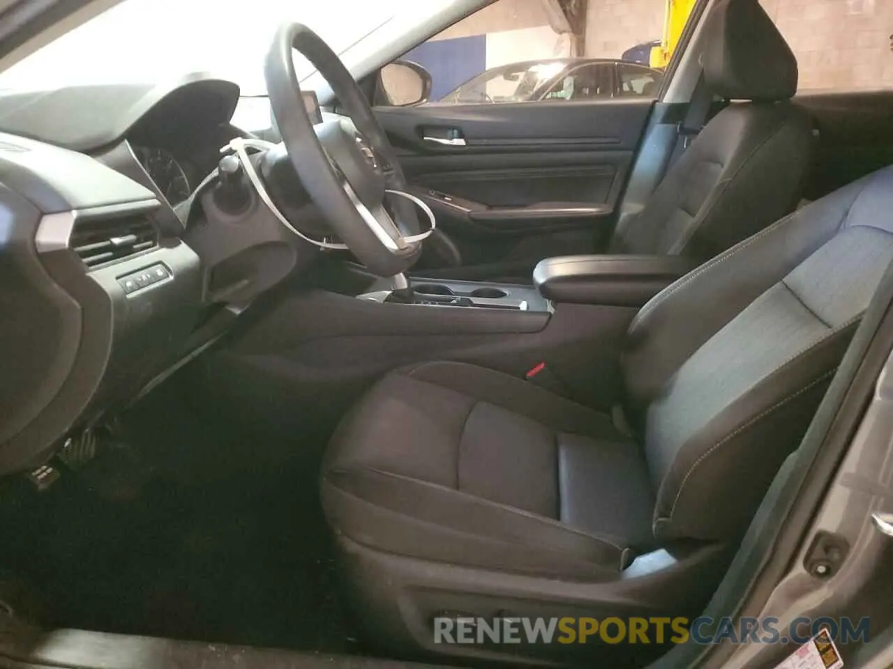 7 Photograph of a damaged car 1N4BL4BV5KC231354 NISSAN ALTIMA 2019