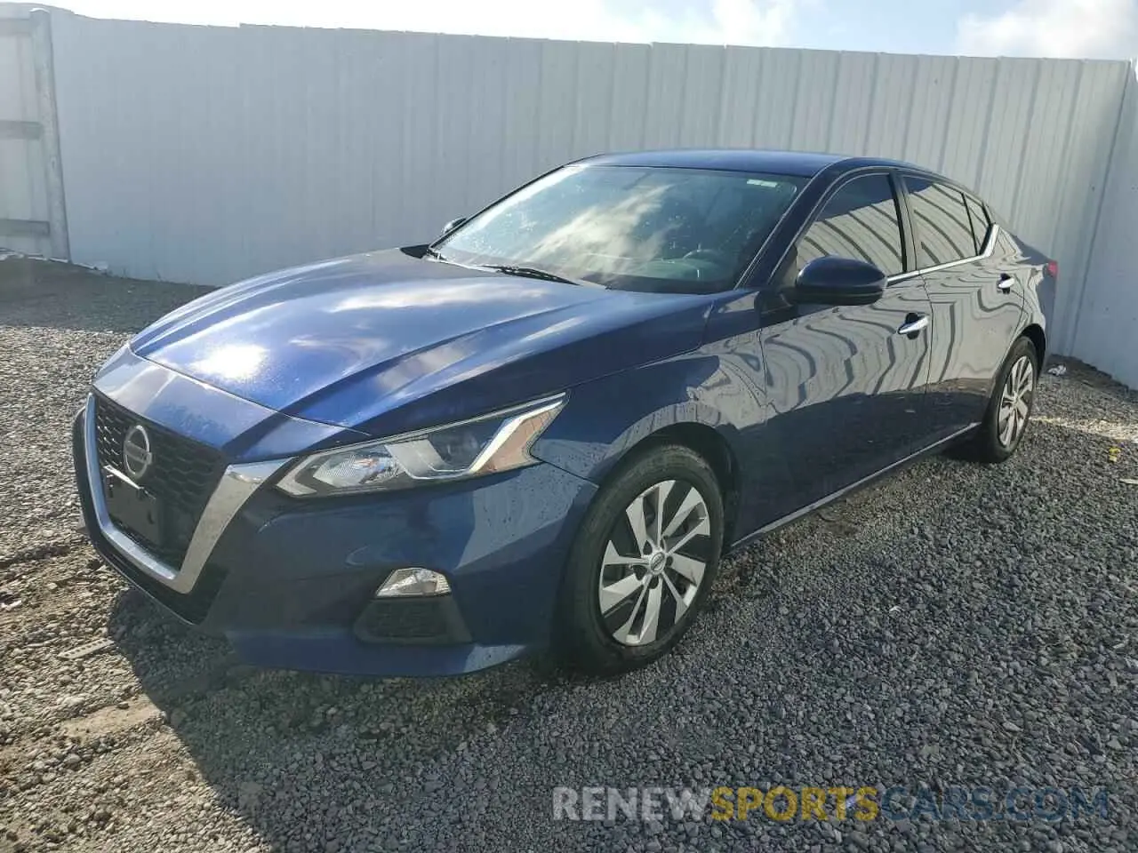 1 Photograph of a damaged car 1N4BL4BV5KC240992 NISSAN ALTIMA 2019