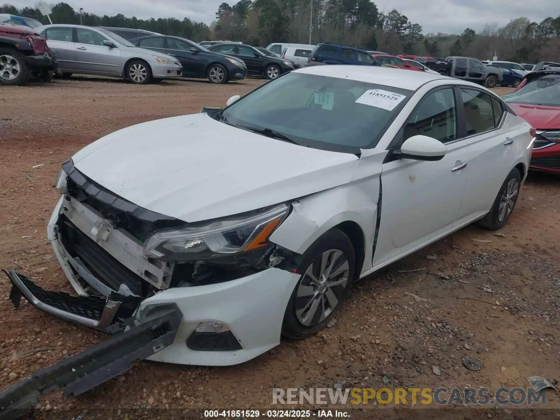 2 Photograph of a damaged car 1N4BL4BV5KN308941 NISSAN ALTIMA 2019