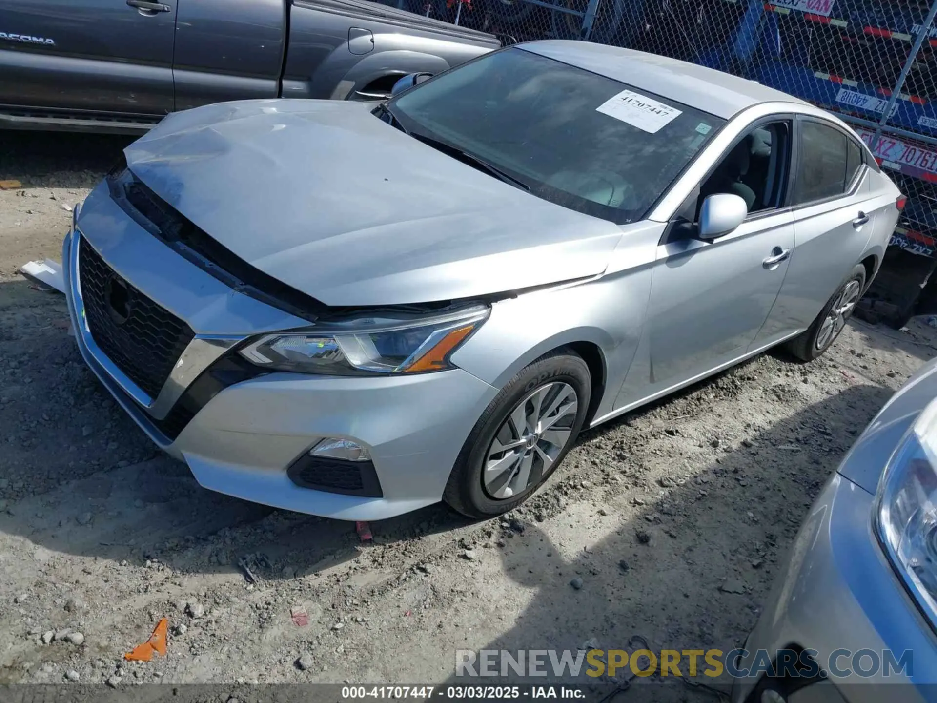 2 Photograph of a damaged car 1N4BL4BV5KN314058 NISSAN ALTIMA 2019