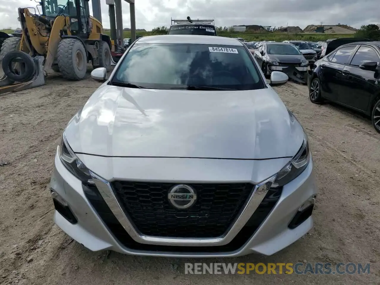 5 Photograph of a damaged car 1N4BL4BV6KC161167 NISSAN ALTIMA 2019