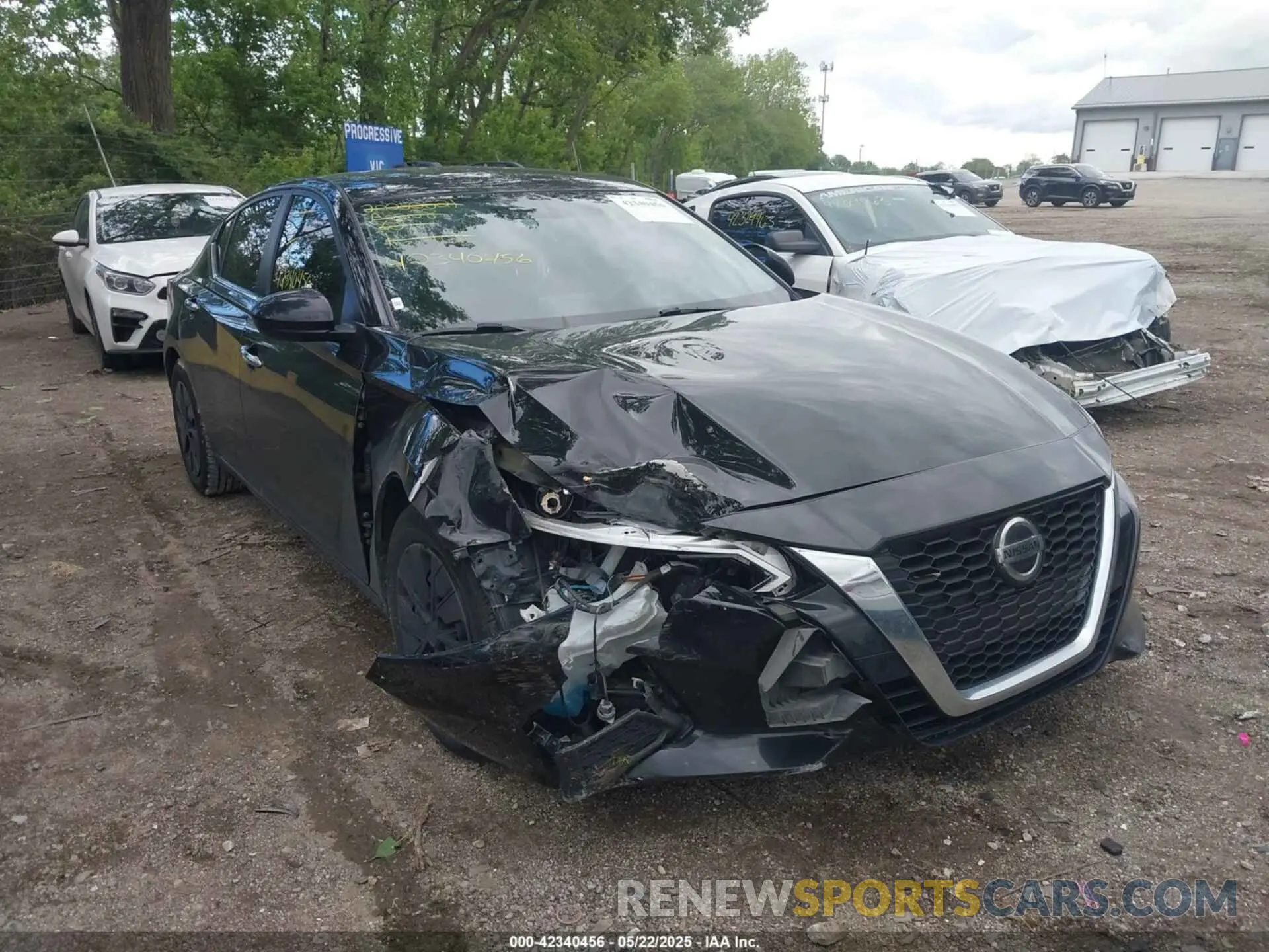 1 Photograph of a damaged car 1N4BL4BV6KC167101 NISSAN ALTIMA 2019