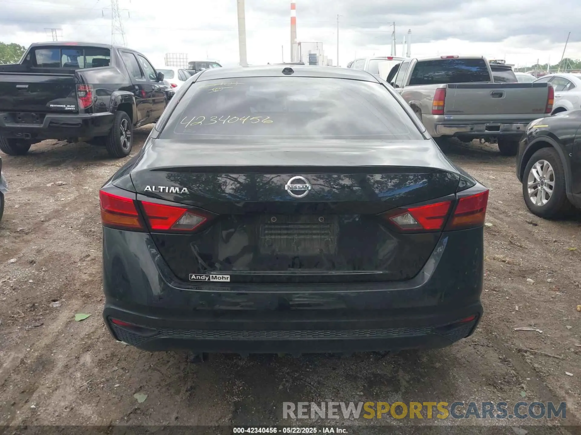 16 Photograph of a damaged car 1N4BL4BV6KC167101 NISSAN ALTIMA 2019