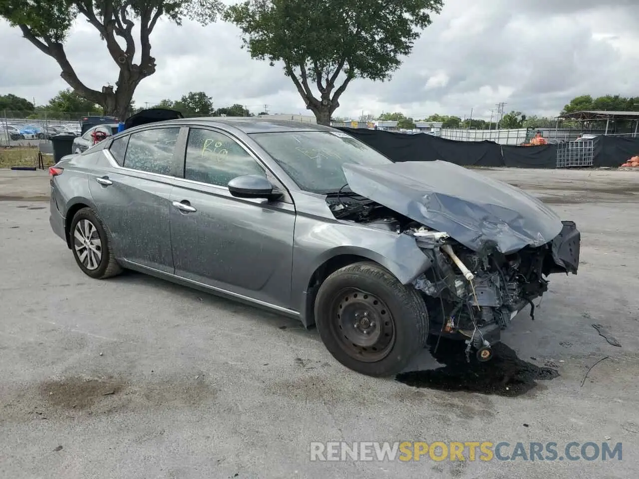 4 Photograph of a damaged car 1N4BL4BV6KC167289 NISSAN ALTIMA 2019