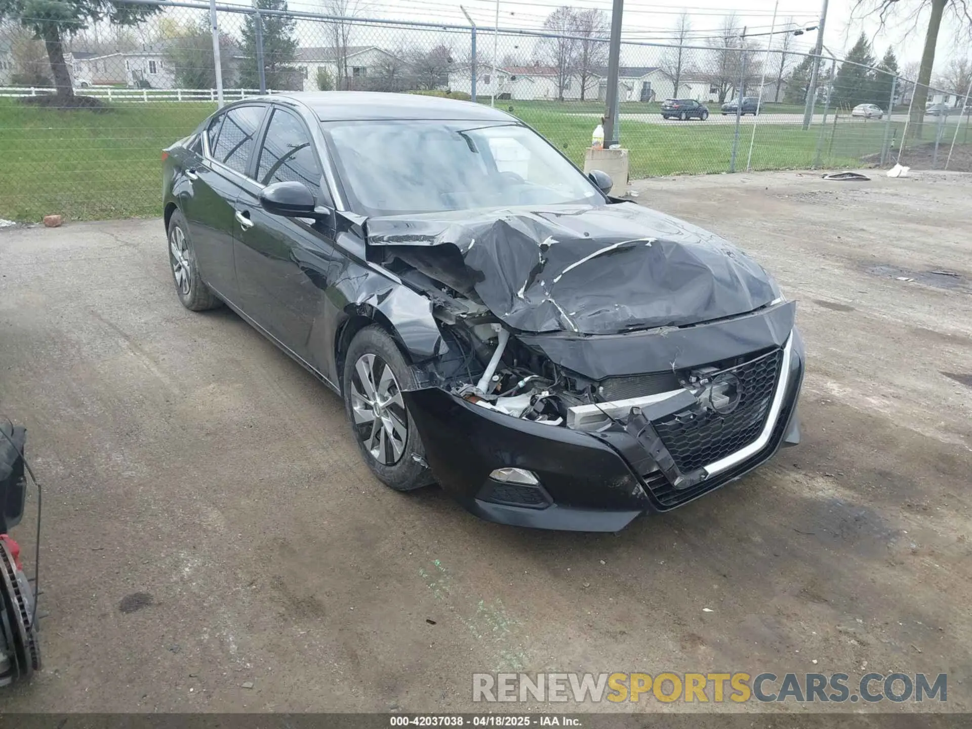 1 Photograph of a damaged car 1N4BL4BV6KC197344 NISSAN ALTIMA 2019