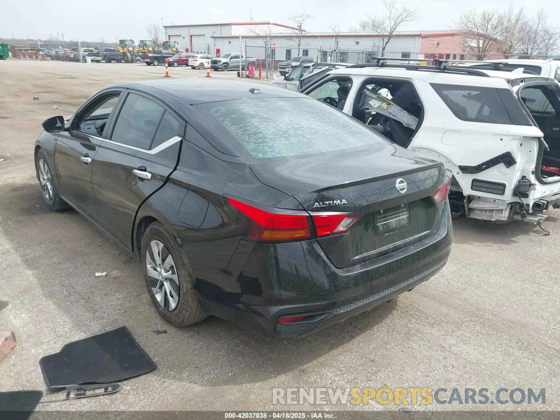 3 Photograph of a damaged car 1N4BL4BV6KC197344 NISSAN ALTIMA 2019