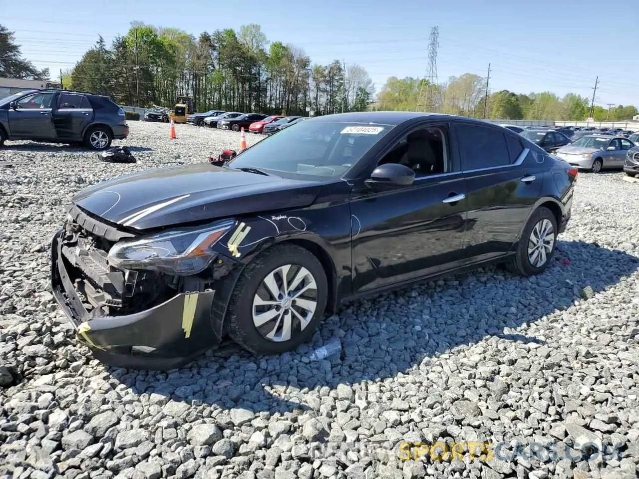 1 Photograph of a damaged car 1N4BL4BV6KC200887 NISSAN ALTIMA 2019