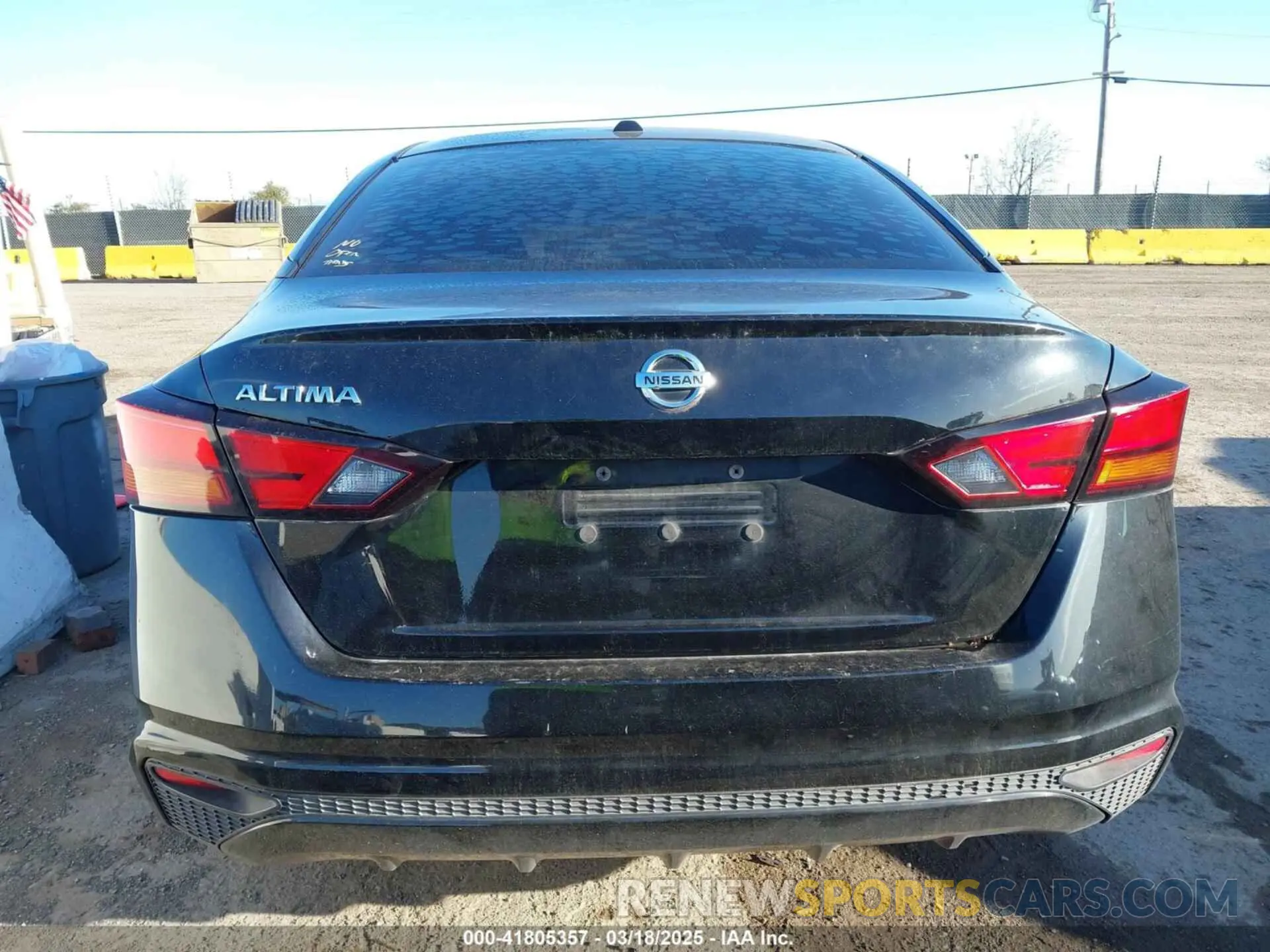 16 Photograph of a damaged car 1N4BL4BV6KC221898 NISSAN ALTIMA 2019