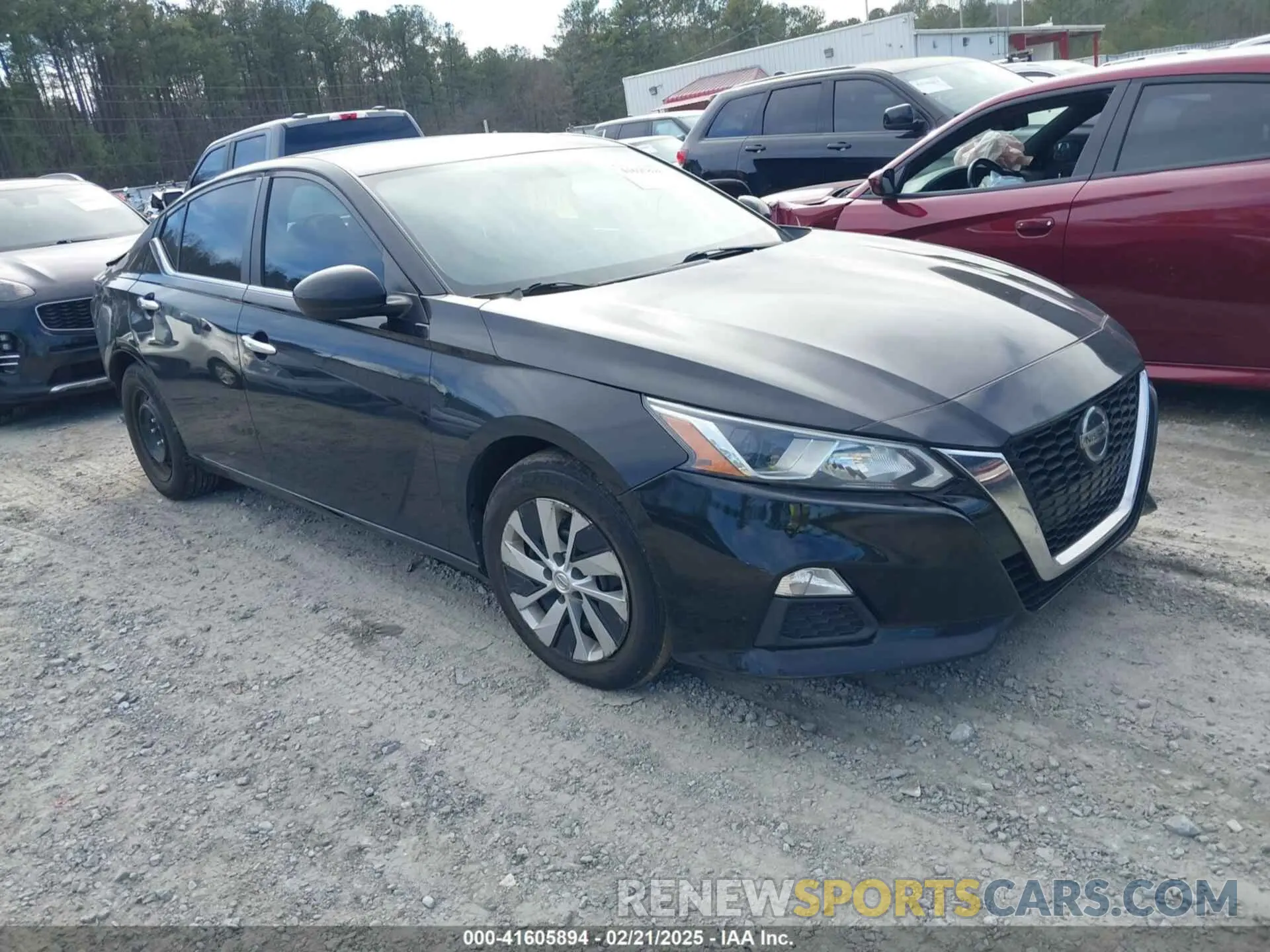 1 Photograph of a damaged car 1N4BL4BV6KC243299 NISSAN ALTIMA 2019