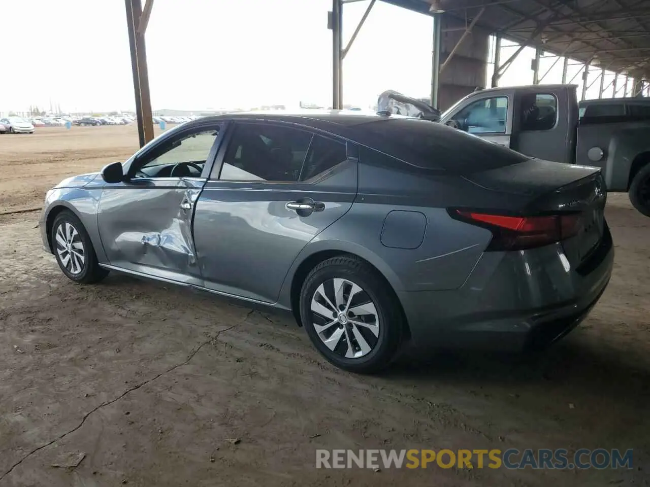 2 Photograph of a damaged car 1N4BL4BV6KC246834 NISSAN ALTIMA 2019