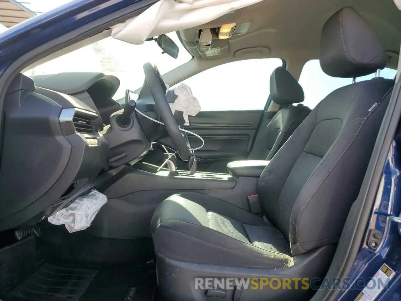 7 Photograph of a damaged car 1N4BL4BV6KN304932 NISSAN ALTIMA 2019