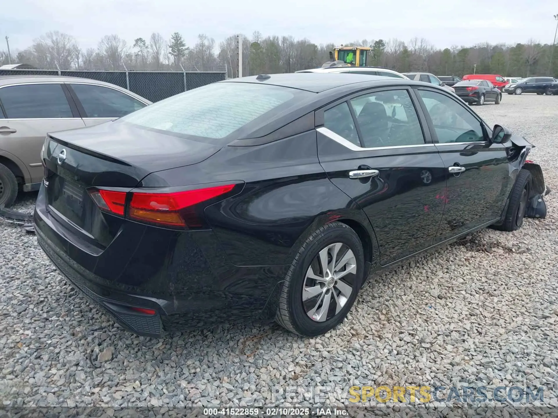 4 Photograph of a damaged car 1N4BL4BV6KN329071 NISSAN ALTIMA 2019