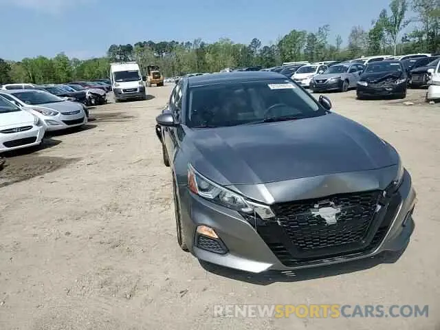 11 Photograph of a damaged car 1N4BL4BV7KC108946 NISSAN ALTIMA 2019
