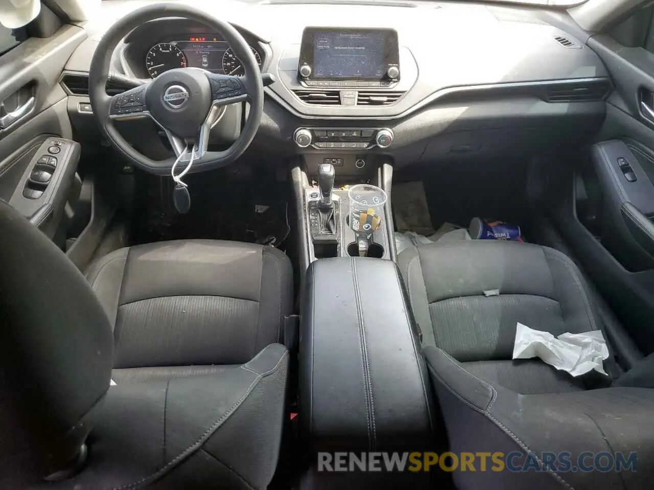 8 Photograph of a damaged car 1N4BL4BV7KC125763 NISSAN ALTIMA 2019
