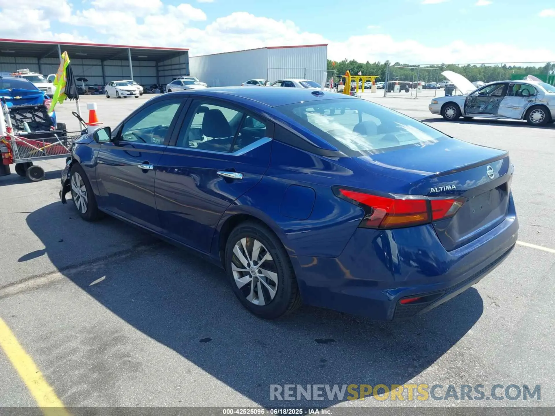 3 Photograph of a damaged car 1N4BL4BV7KC153921 NISSAN ALTIMA 2019