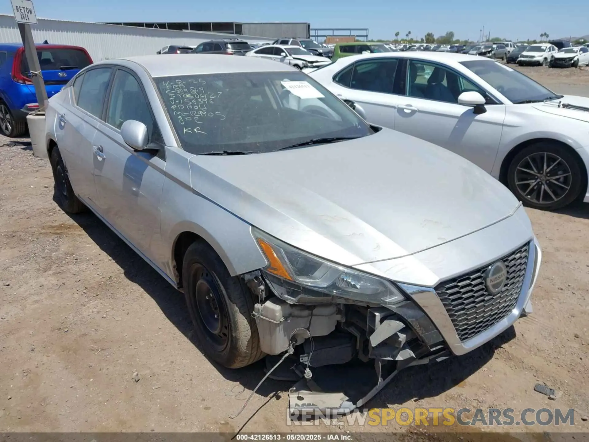 1 Photograph of a damaged car 1N4BL4BV7KC156396 NISSAN ALTIMA 2019
