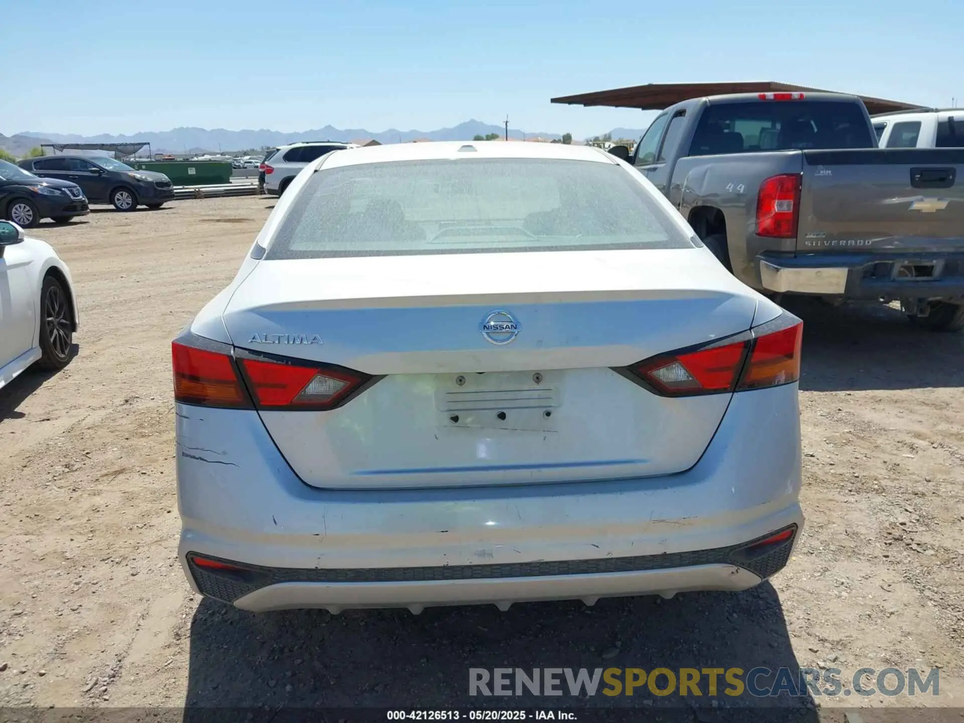 16 Photograph of a damaged car 1N4BL4BV7KC156396 NISSAN ALTIMA 2019