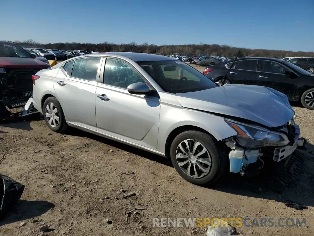 4 Photograph of a damaged car 1N4BL4BV7KC208187 NISSAN ALTIMA 2019