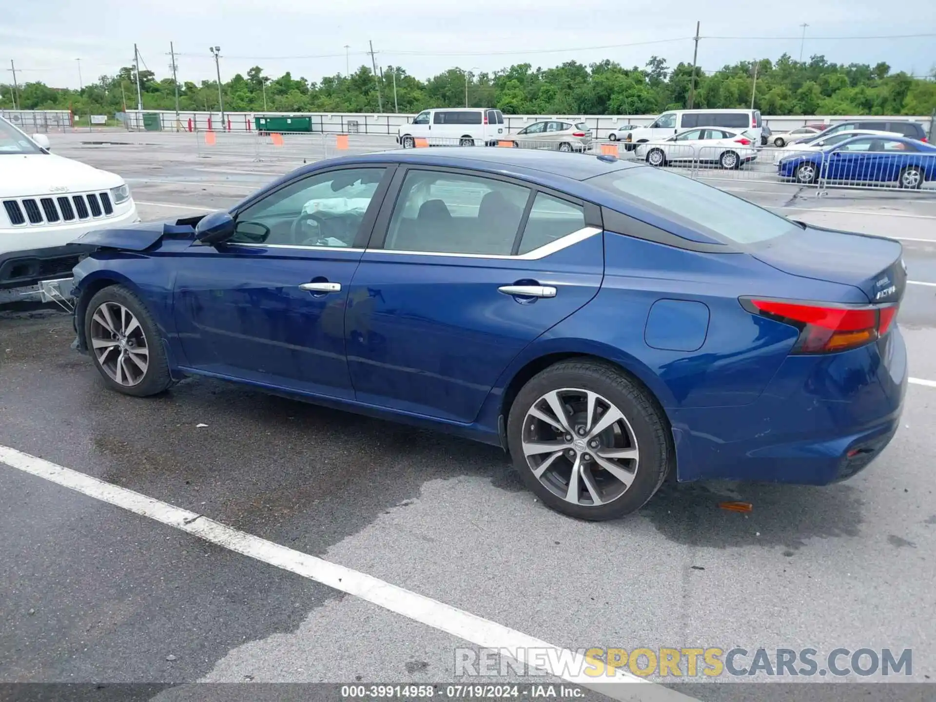 15 Photograph of a damaged car 1N4BL4BV7KC209422 NISSAN ALTIMA 2019