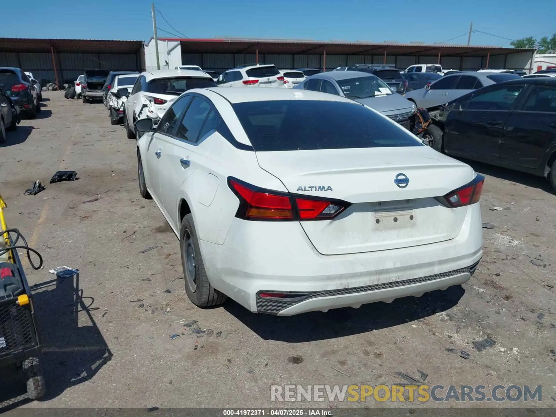 3 Photograph of a damaged car 1N4BL4BV7KC227029 NISSAN ALTIMA 2019