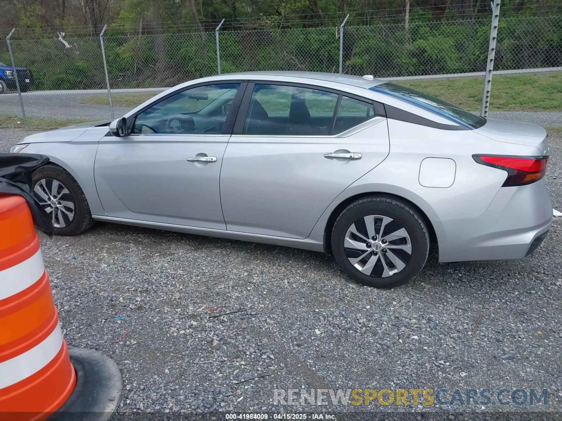 14 Photograph of a damaged car 1N4BL4BV7KC237320 NISSAN ALTIMA 2019