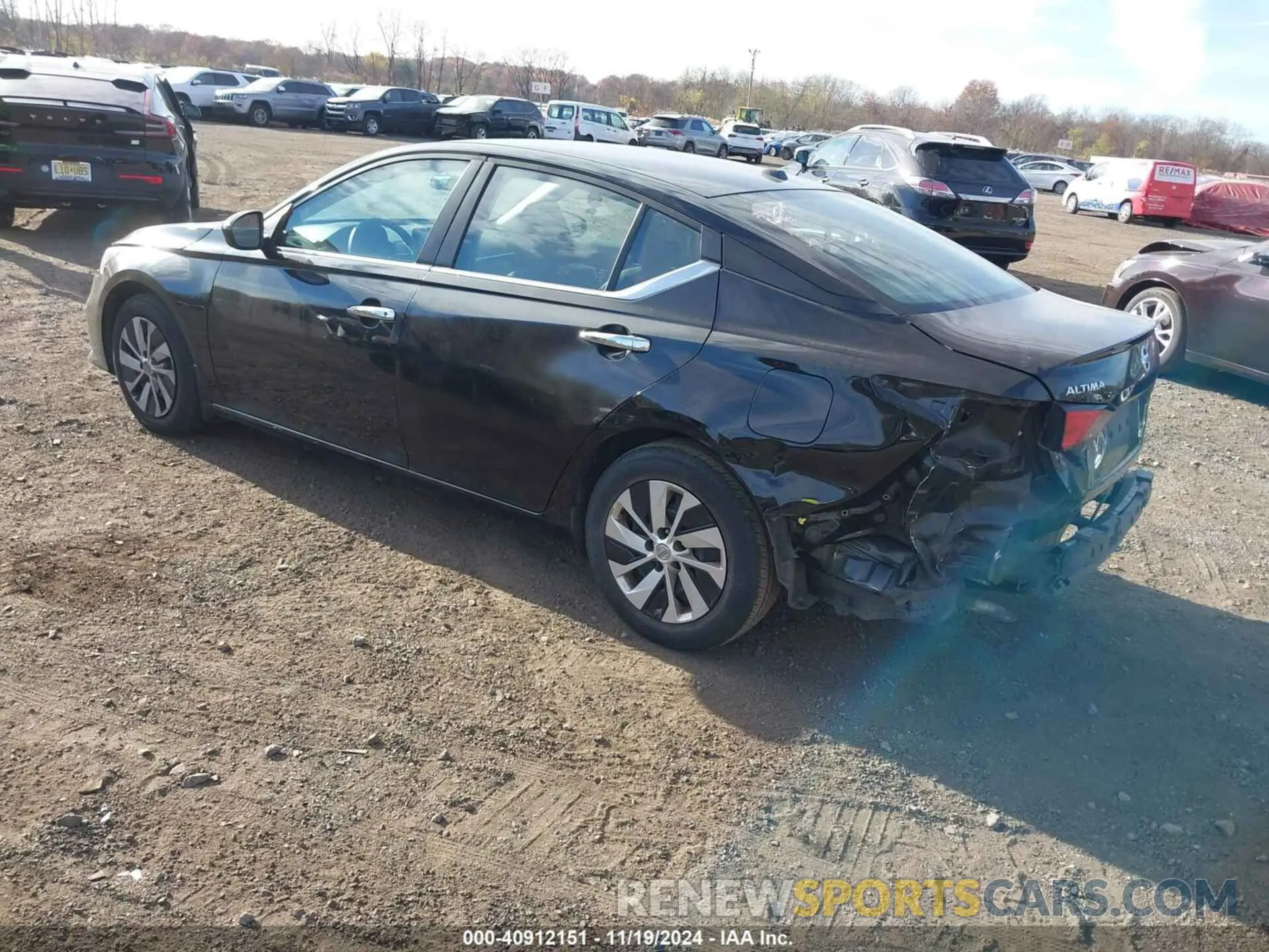 3 Photograph of a damaged car 1N4BL4BV7KC243666 NISSAN ALTIMA 2019